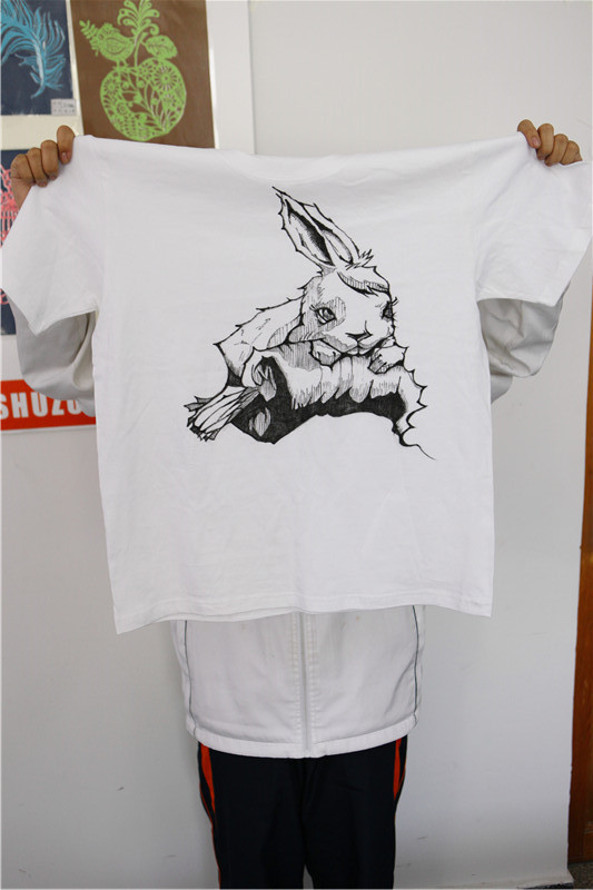 哈师大附中2017年学生手绘t恤优秀作品展